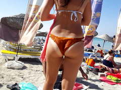 Girl sexy thong wet ass, tanlines in bikini