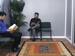 Monique Works her Cooter on the Job! (°ｏ°)