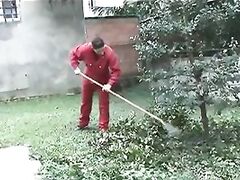 Hot and sexy milf seduces a worker for a good fuck