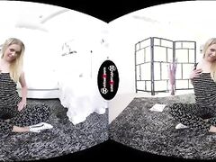 Cutie invites you to see her masturbating