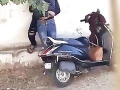 TAMIL GIRL SEX MMS ON ROAD KHET ME