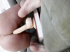 騎公雞通過一個緊貓